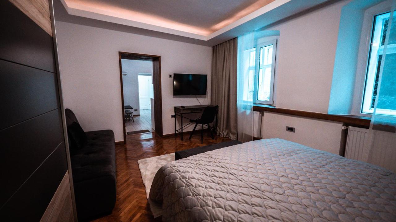 Ferienwohnung La Garcon Brașov Exterior foto
