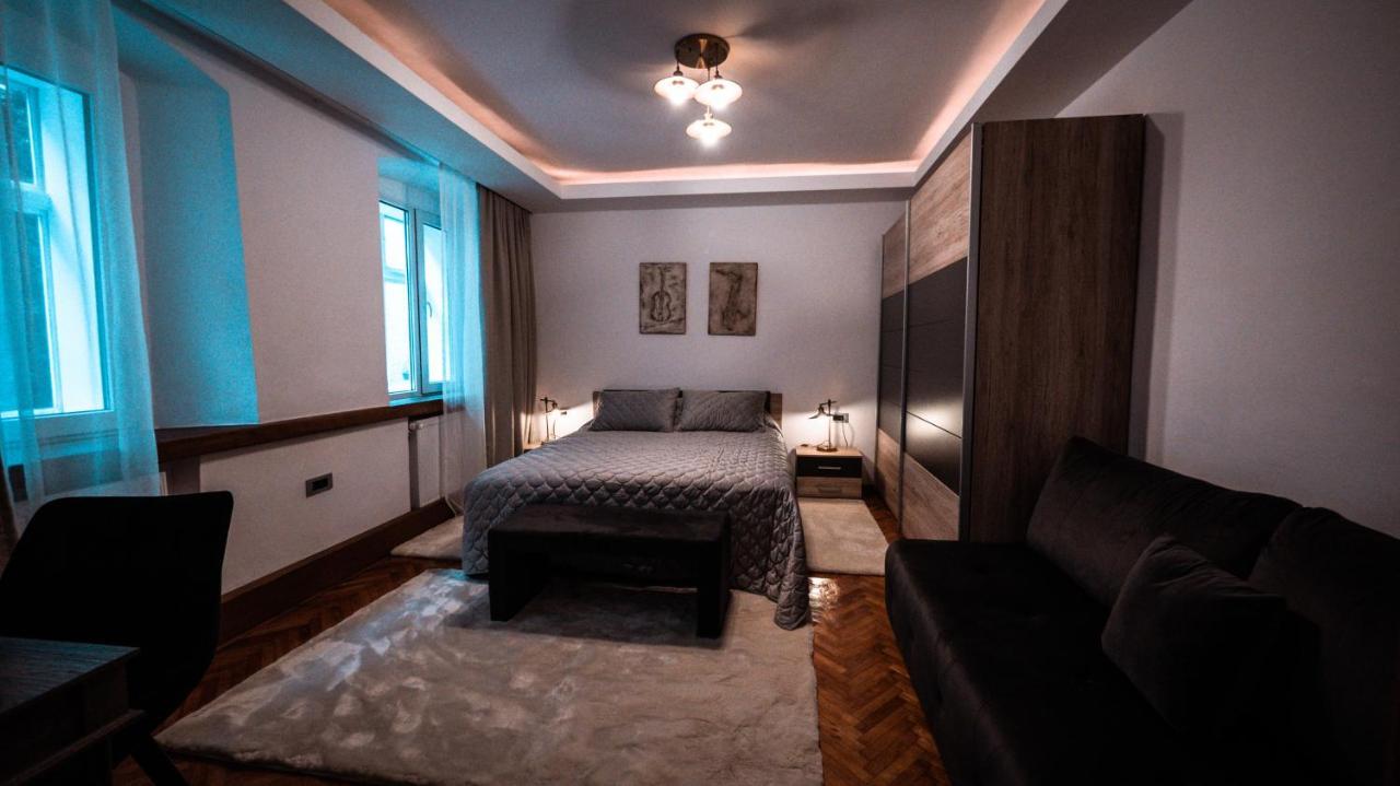 Ferienwohnung La Garcon Brașov Exterior foto